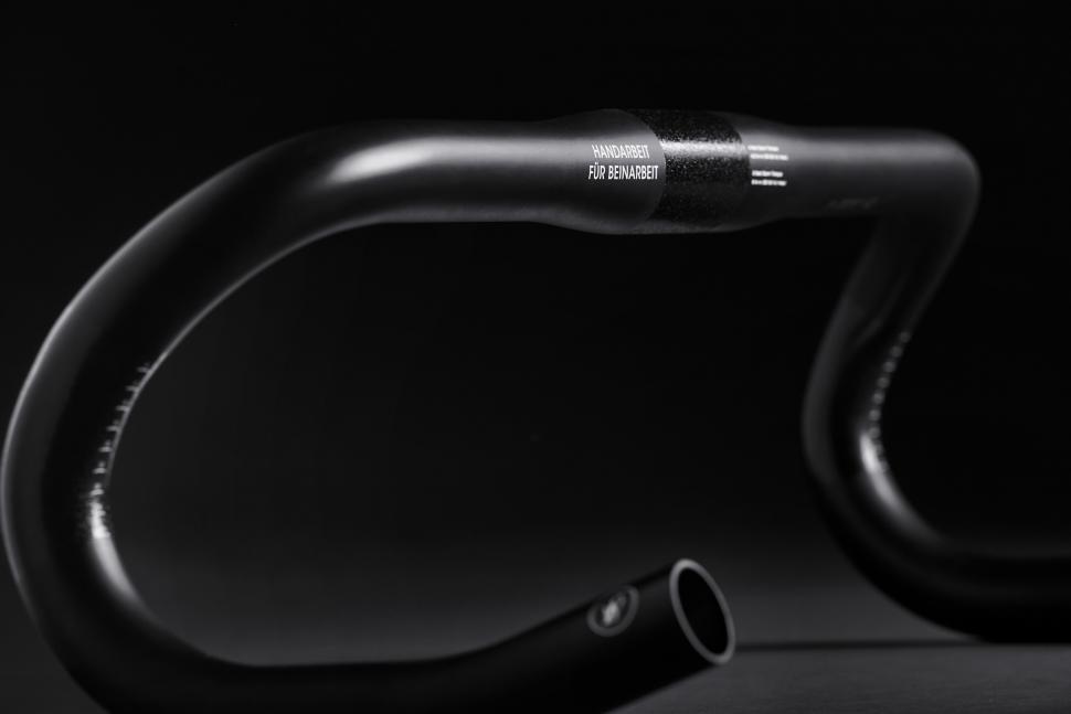 Lightweight Rennbugel 168g carbon handlebar 44cm c/c