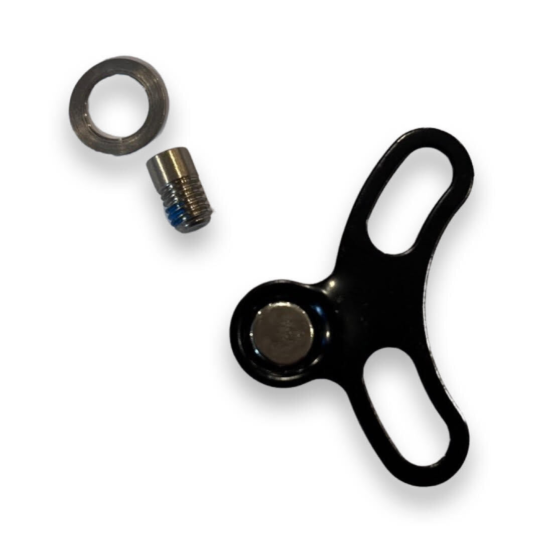 Tektro Magnet Speed Sensor TR02 for 6-Bolt Rotor - Inward Facing