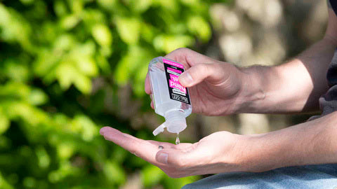 Muc-Off Antibacterial Sanitising Hand Gel - 50ml