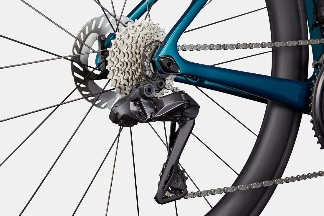 2023 Cannondale SuperSix Evo Carbon 2 Road Bike