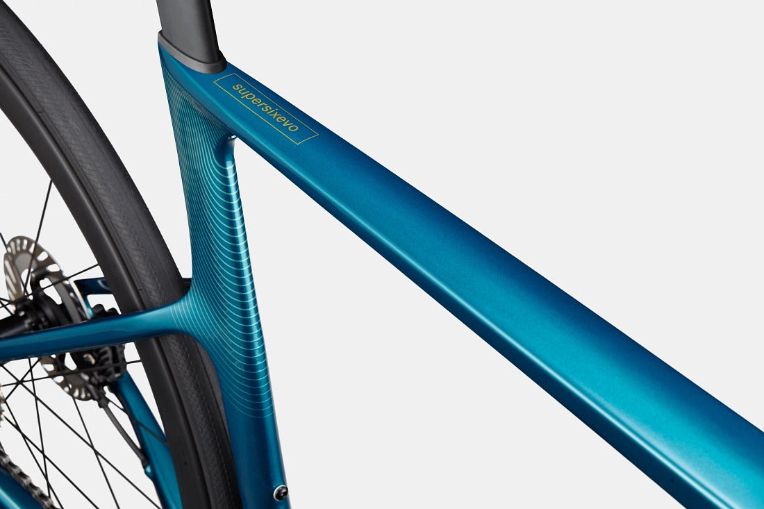 2023 Cannondale SuperSix Evo Carbon 2 Road Bike