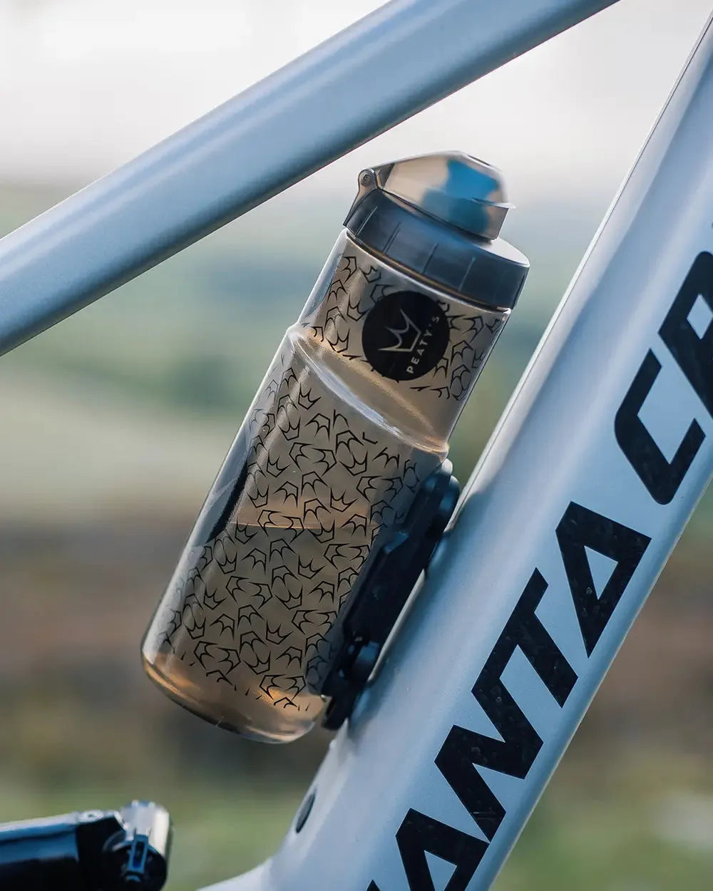 Peaty's Fidlock Lockin Magnetic Water Bottle and Base