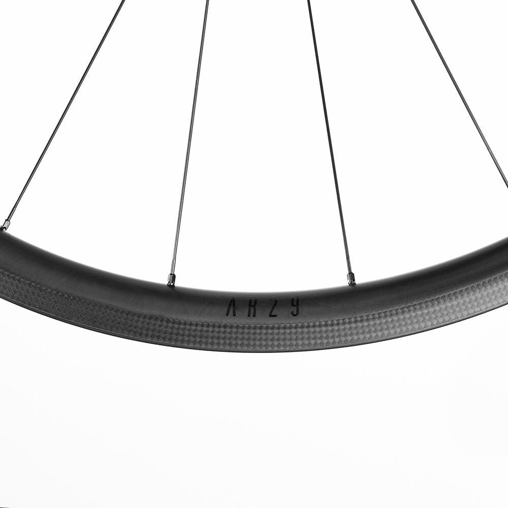 Reynolds AR29 Carbon Rim Brake Wheelset w Shimano Hyperglide Freehub