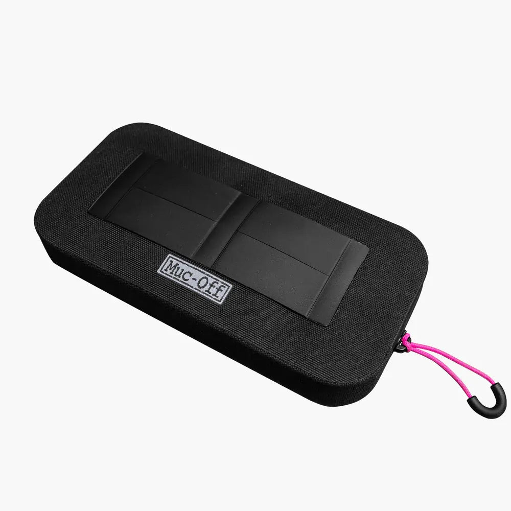 Muc-Off Waterproof Essentials Case [Colour: Black]