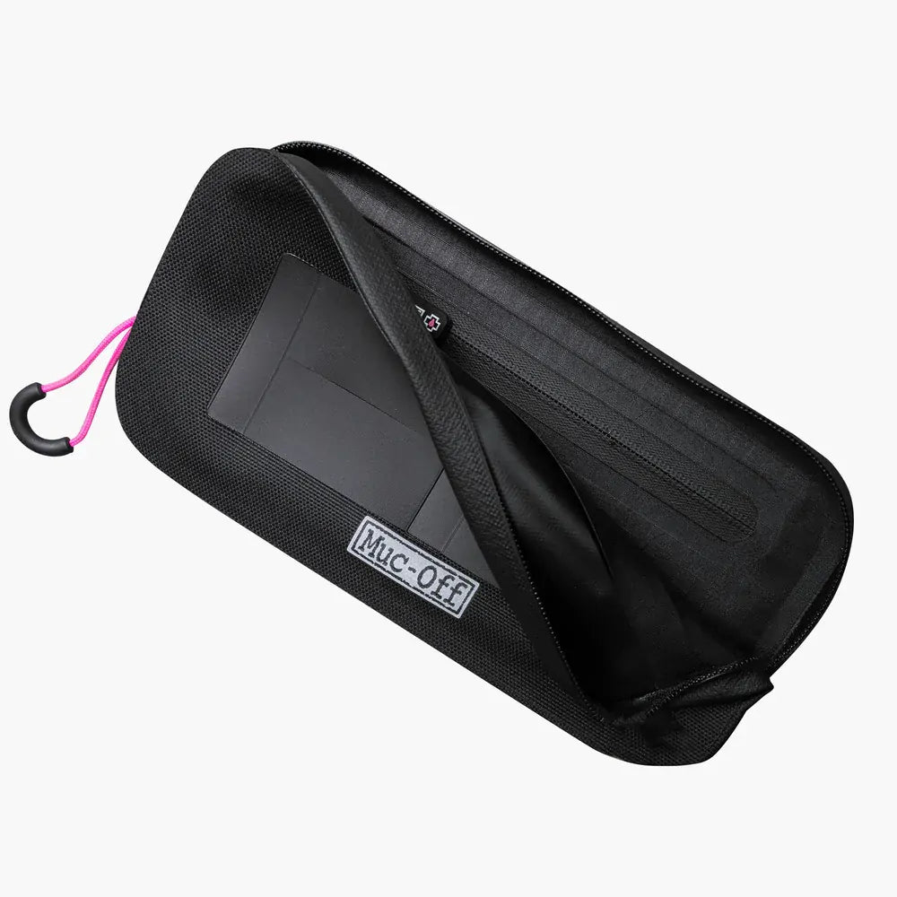 Muc-Off Waterproof Essentials Case [Colour: Black]