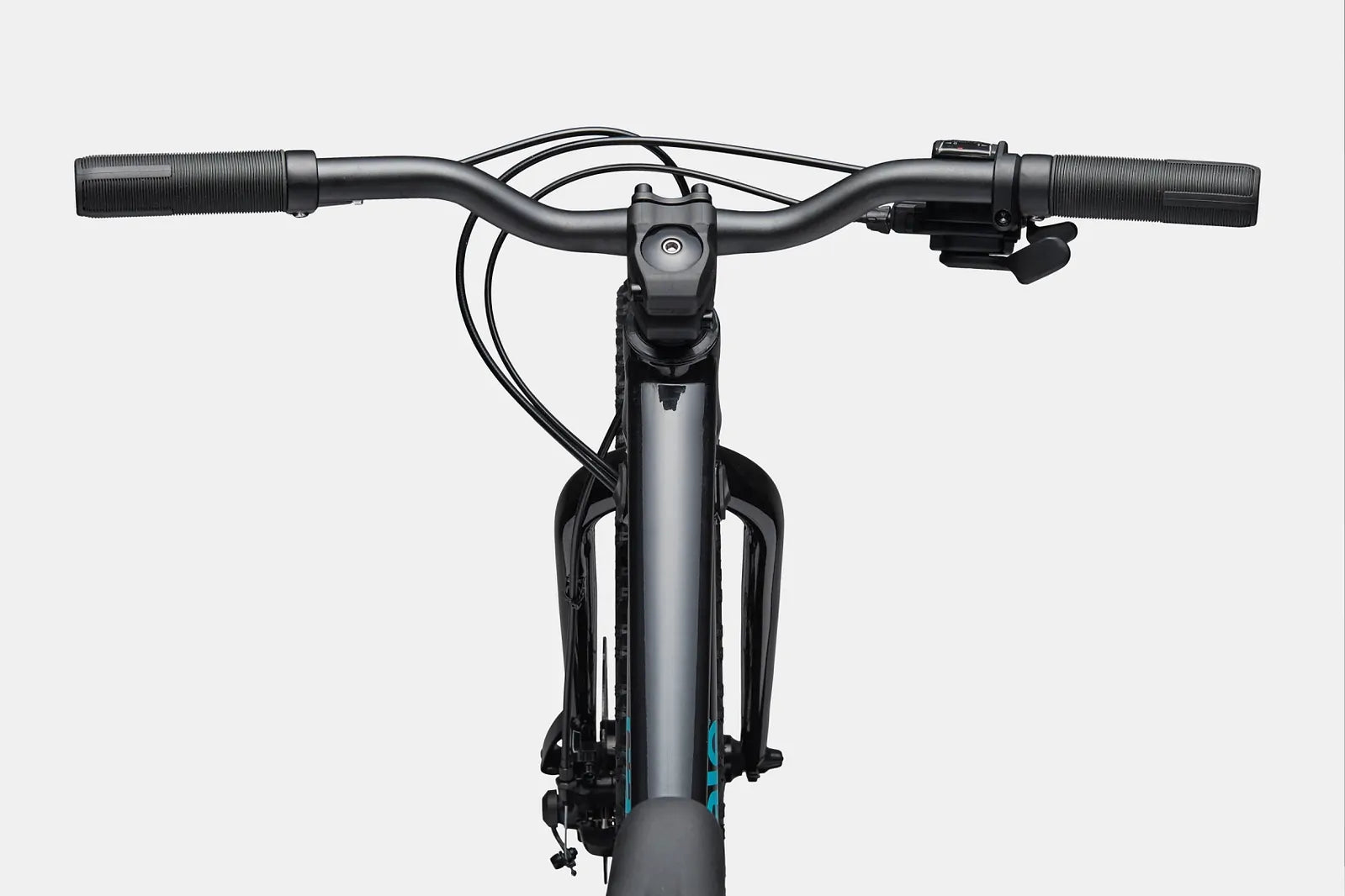 Cannondale Kids Trail Plus 24" Kids MTB [Colour: Black] – image 10