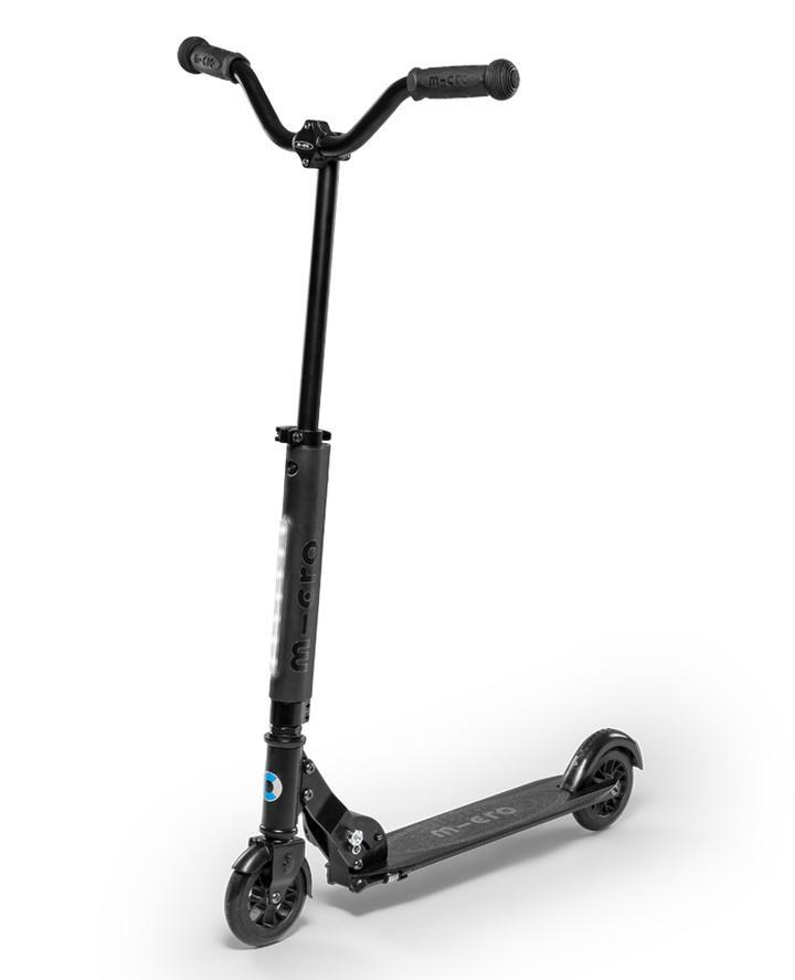 Micro Deluxe Sprite Scooter [Colour: Black]