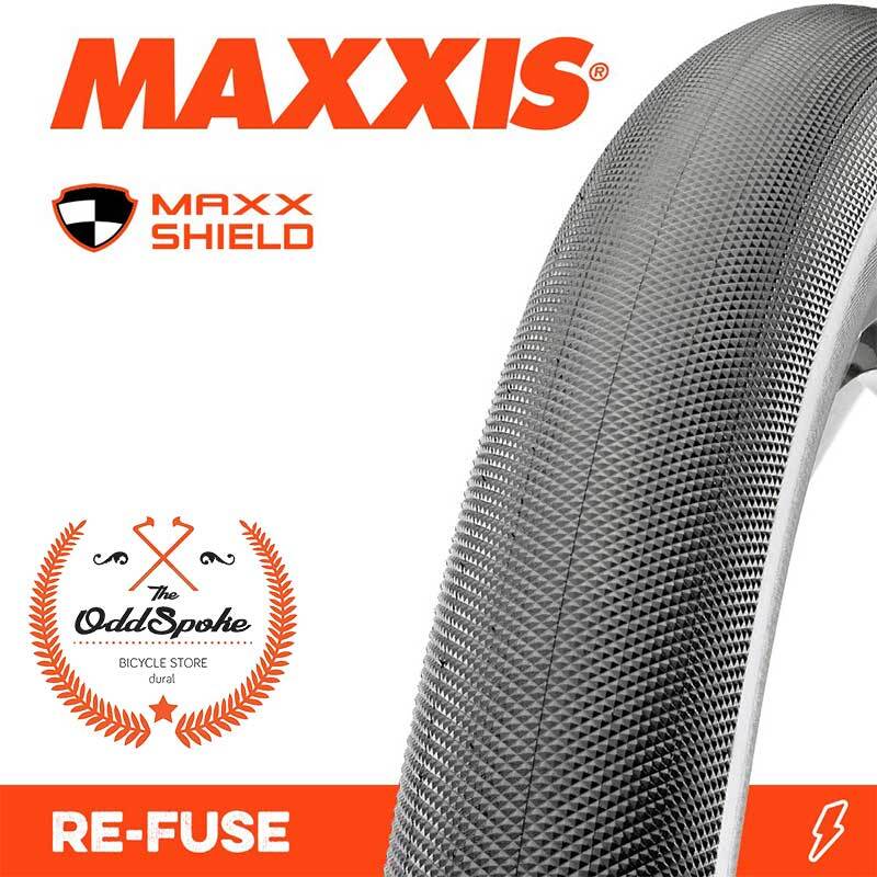 Maxxis Re-Fuse Maxx Shield Road Tyre [Size: 700 x 25mm]