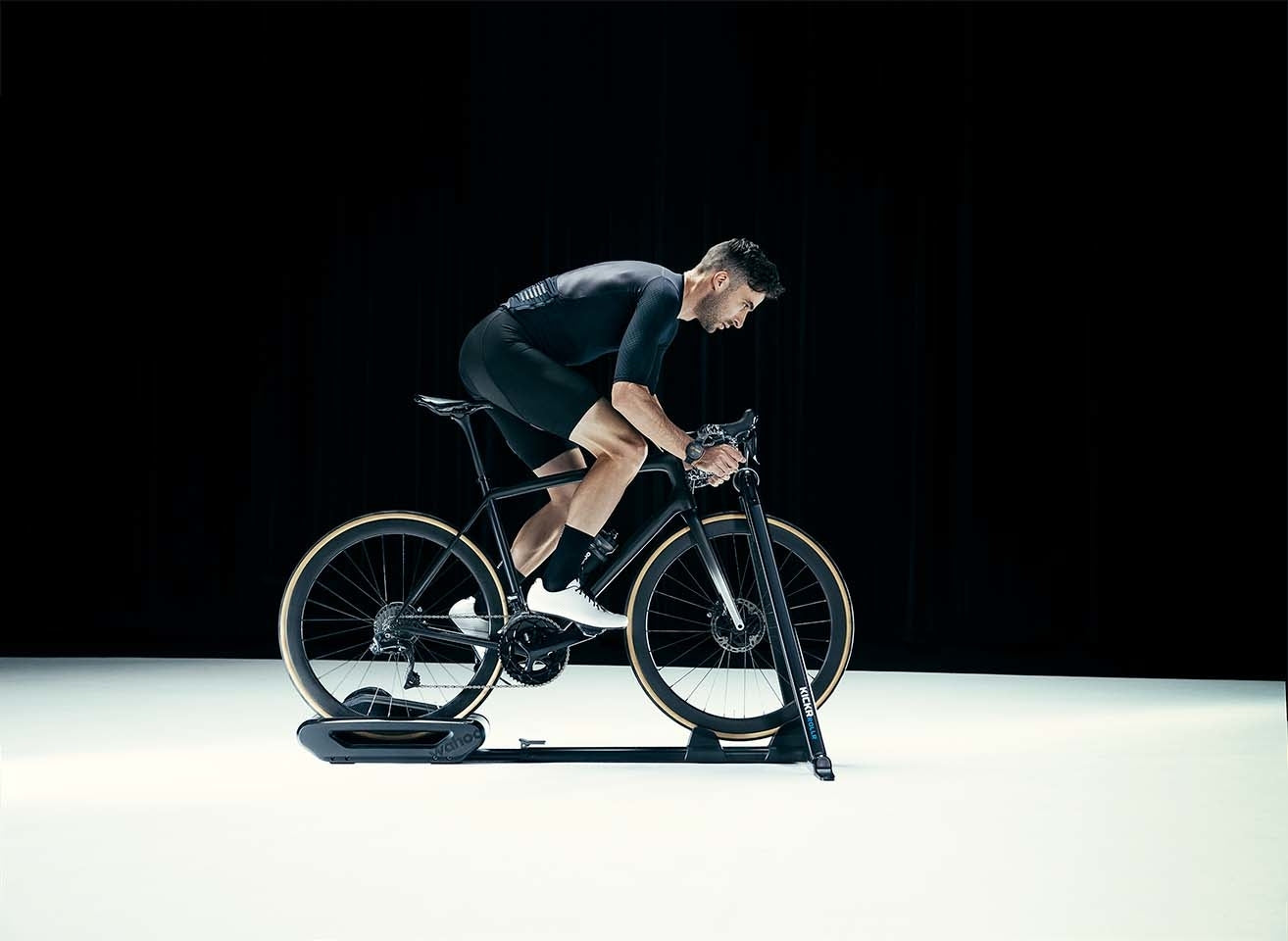 Wahoo Kickr Rollr Smart Trainer